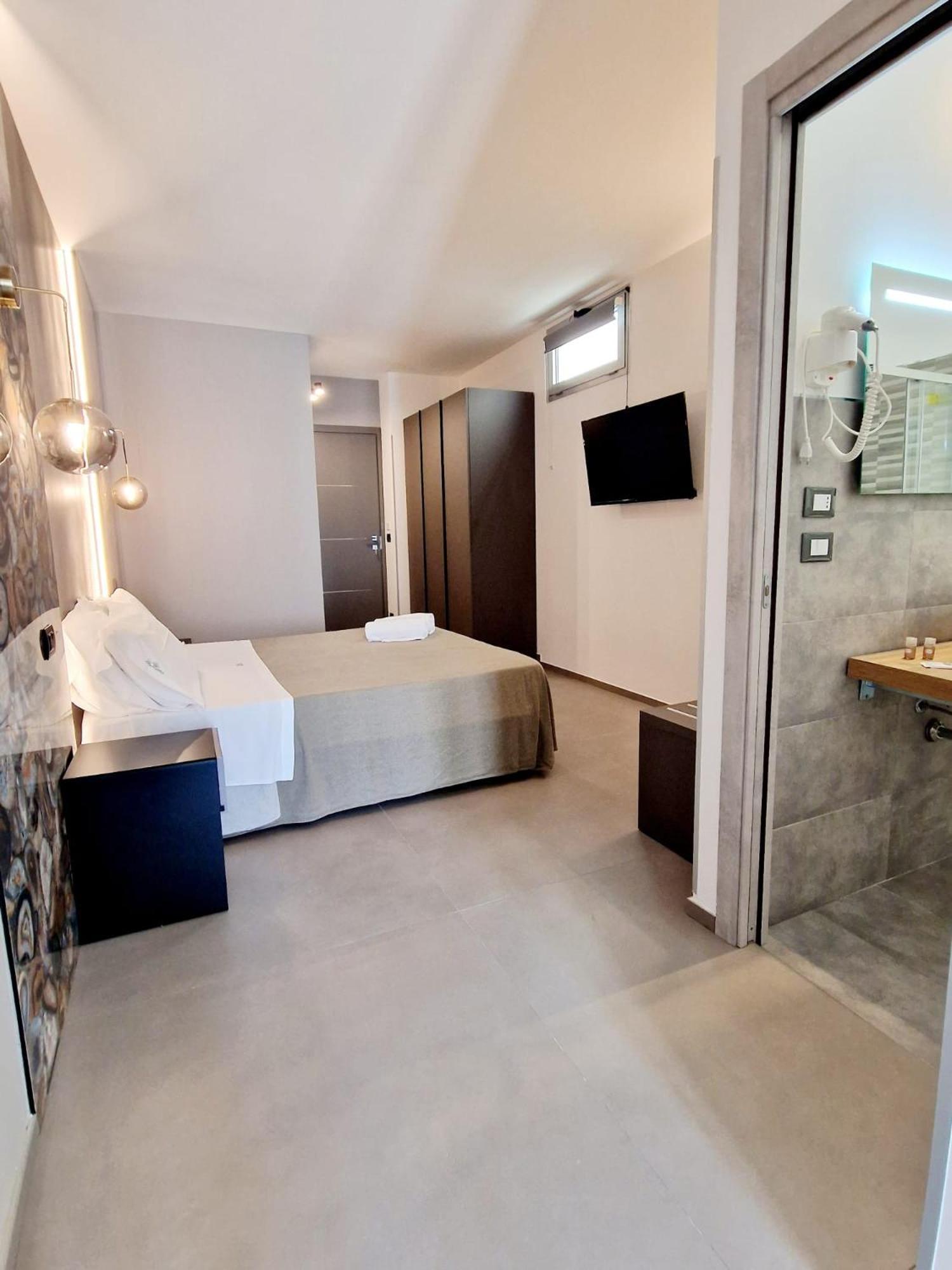 Marebed Apartments & Rooms Porto Cesareo Luaran gambar